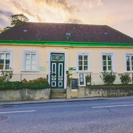 Bioweingut Hauerhof 99 -apartment 3 * クロスターノイブルク