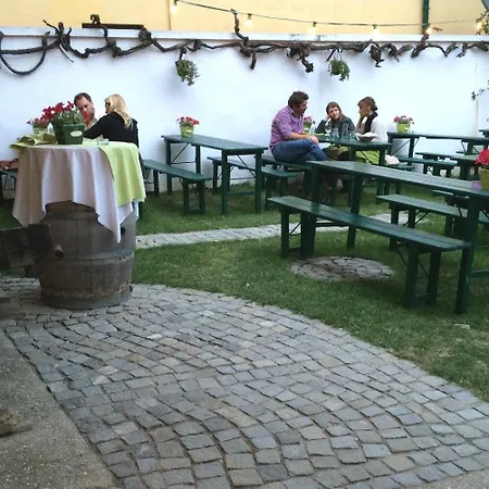 Bioweingut Hauerhof 99 -apartment 3 *